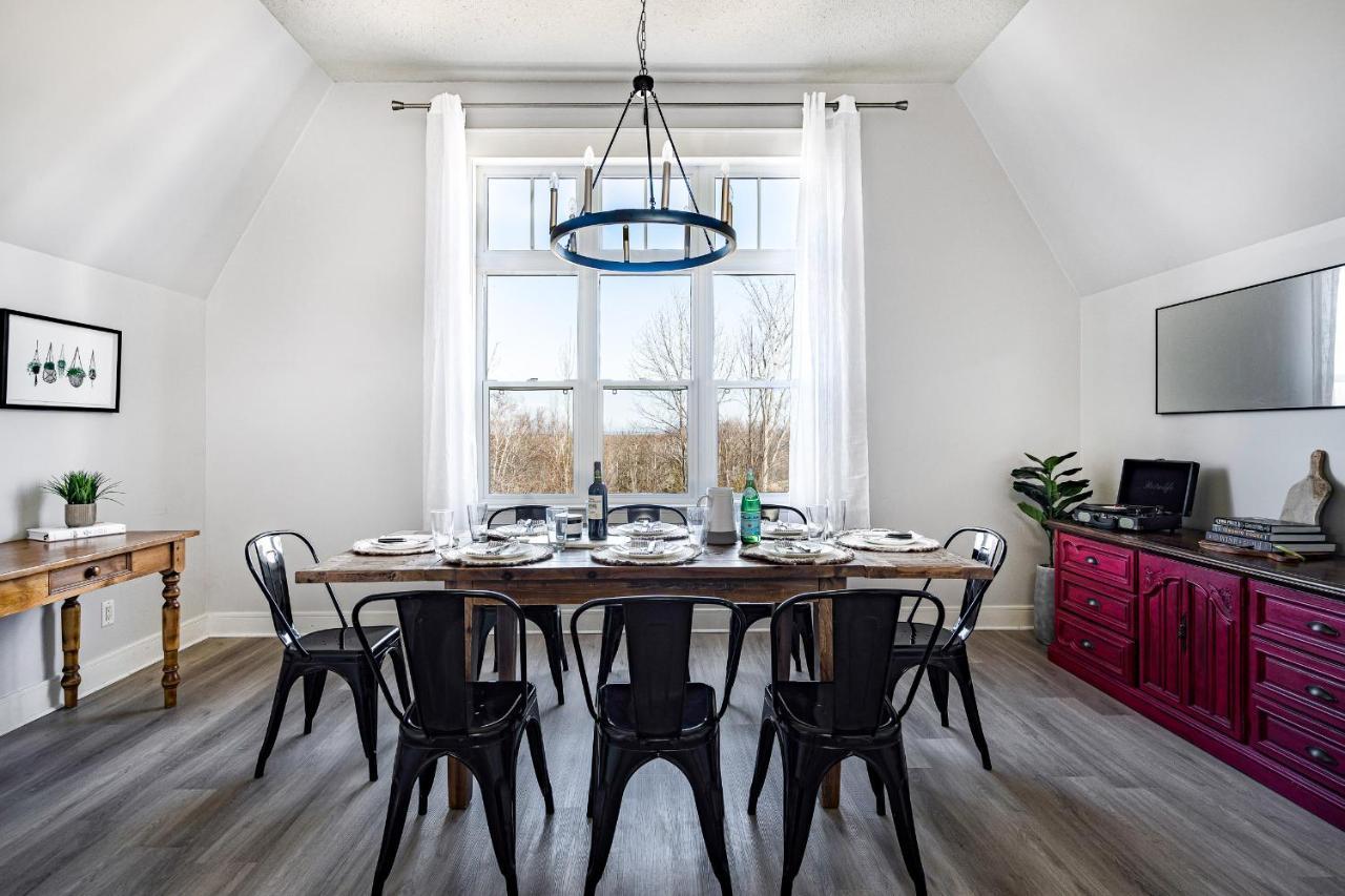 Beautiful & Bright 3 Bed Townhome Near Village Blue Mountains Εξωτερικό φωτογραφία